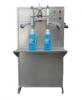 玻璃水灌裝機(jī)質(zhì)量和價(jià)格都誘人，讓您魚與熊掌